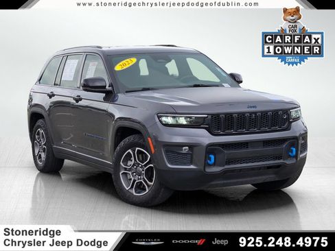 Used 2023 Jeep Grand Cherokee Trailhawk w/ Advanced Protech Group II AWD/4WD image 1