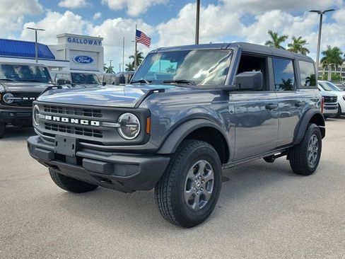 Certified 2025 Ford Bronco Big Bend AWD/4WD image 3