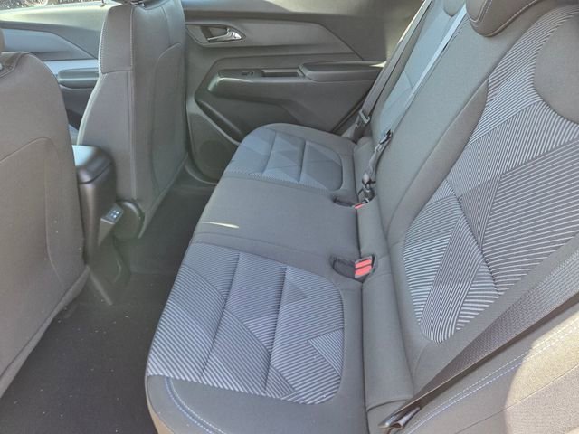 New 2027 Chevrolet Bolt LT w/ Comfort Package FWD image 7