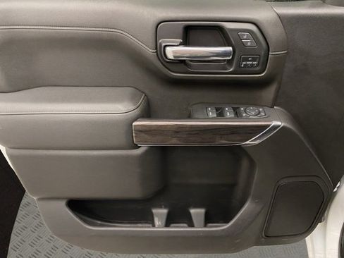 Used 2021 Chevrolet Silverado 1500 LTZ w/ Z71 Off-Road Package image 23