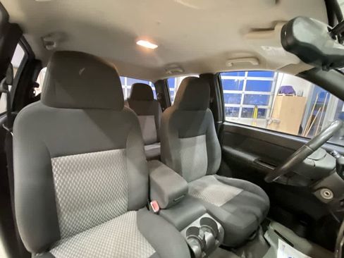 Used 2008 GMC Canyon SLE image 24