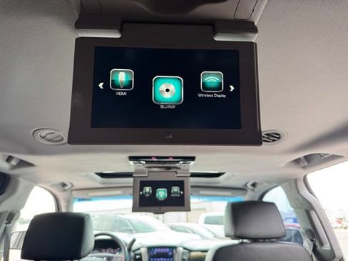 Used 2017 GMC Yukon XL Denali w/ Open Road Package RWD image 15