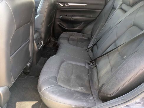 Used 2019 MAZDA CX-5 Touring image 18
