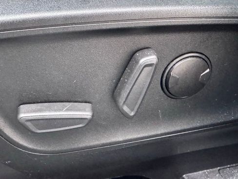 Used 2021 Ford Escape SEL image 13