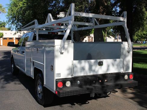 Used 2021 RAM 2500 Tradesman RWD image 39