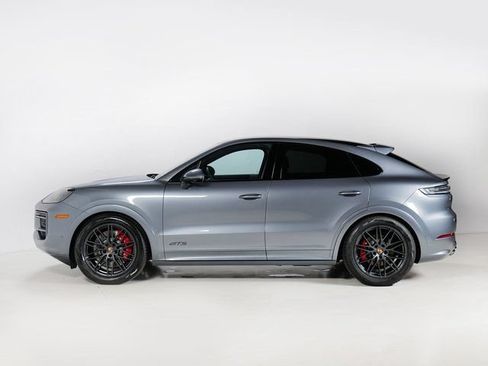 New 2026 Porsche Cayenne GTS AWD/4WD image 2