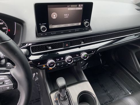 Used 2025 Honda Civic Sport image 18