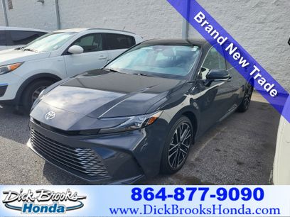 Used 2025 Toyota Camry XLE