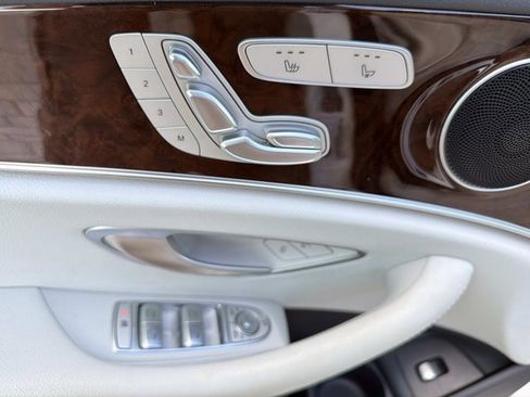 Used 2023 Mercedes-Benz E 350 Sedan image 9