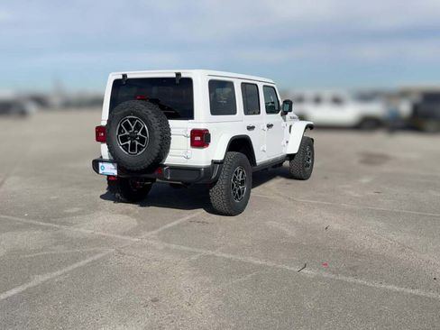 New 2026 Jeep Wrangler Unlimited Rubicon image 11