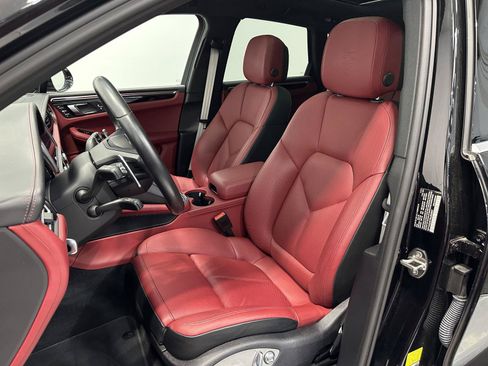 Used 2022 Porsche Macan AWD/4WD image 5