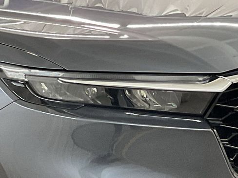 Used 2025 Honda CR-V EX-L image 30