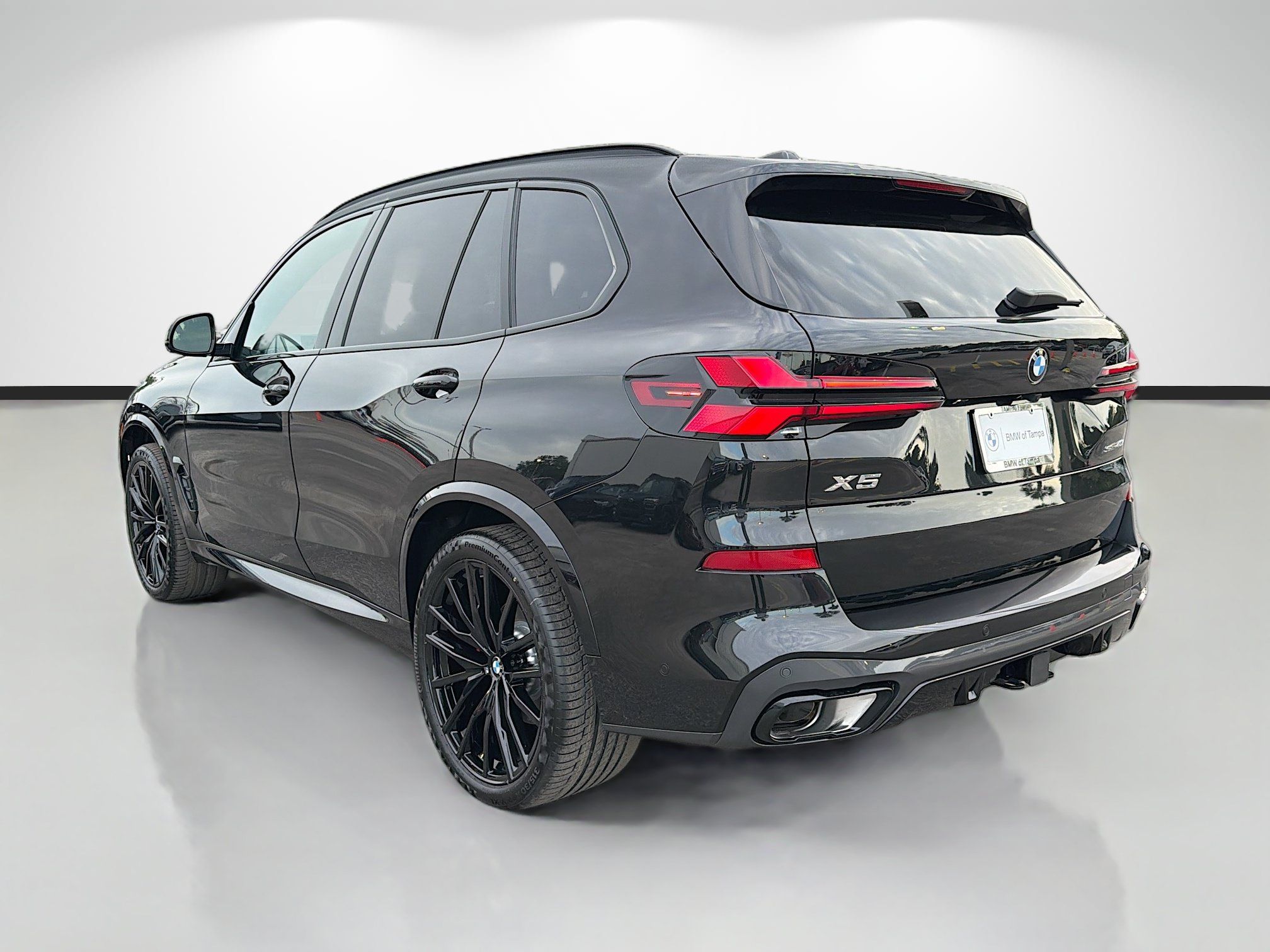 New 2026 BMW X5 sDrive40i w/ M Sport Package RWD image 5