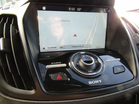 Certified 2019 Ford Escape Titanium image 22