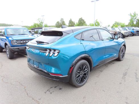New 2026 Ford Mustang Mach-E Premium w/ Sport Appearance Package AWD/4WD image 4
