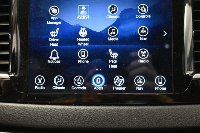 Used 2017 Chrysler Pacifica Touring-L Plus FWD image 23