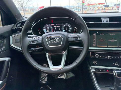 Used 2024 Audi Q3 2.0T Premium w/ Convenience Package image 13