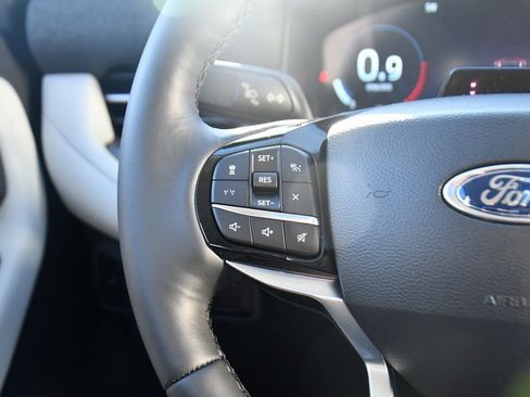 New 2026 Ford Explorer Platinum w/ LUX Leather Package image 36