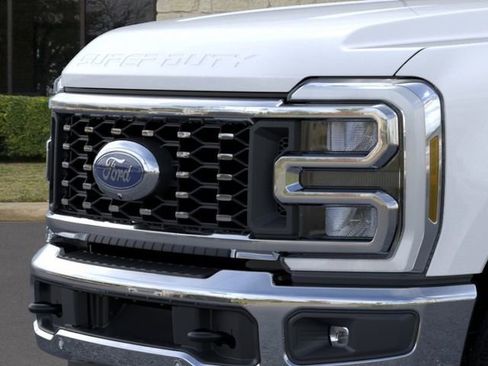 New 2026 Ford F350 Lariat AWD/4WD image 17