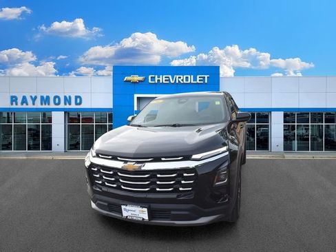 Certified 2026 Chevrolet Equinox LT w/ LPO, Floor Liner Package AWD/4WD image 8