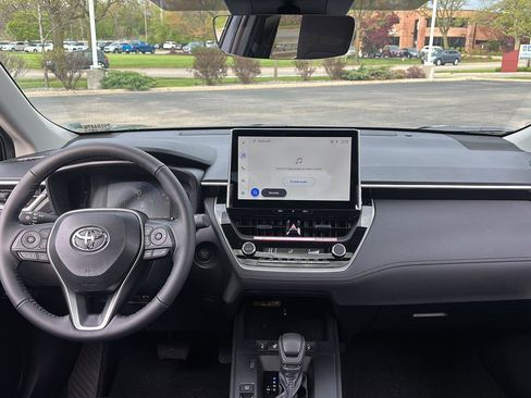 New 2026 Toyota Corolla Cross LE AWD/4WD image 18