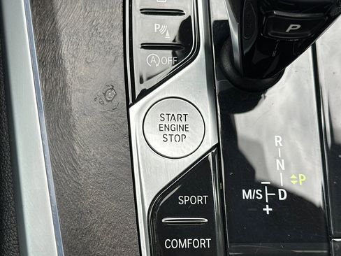 Used 2020 BMW X5 sDrive40i w/ Premium Package image 28