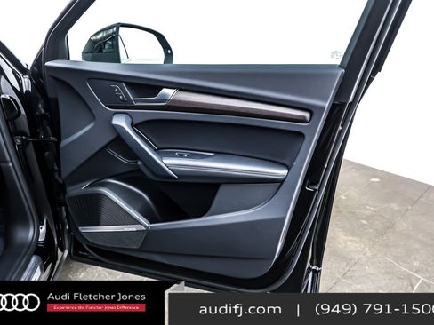 Used 2023 Audi Q5 2.0T Premium Plus w/ Premium Plus Package image 22