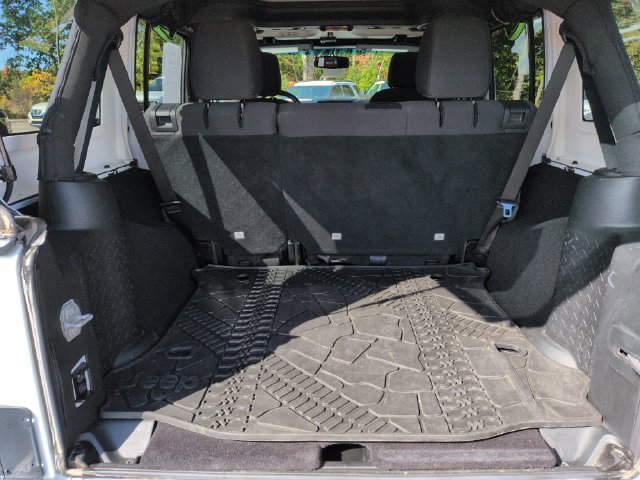 Used 2018 Jeep Wrangler Unlimited Sport AWD/4WD image 19