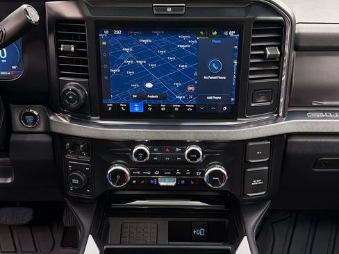 Used 2026 Ford F250 Platinum AWD/4WD image 22