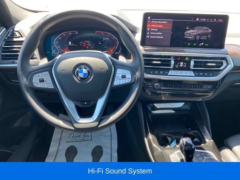 Used 2025 BMW X4 xDrive30i AWD/4WD image 7
