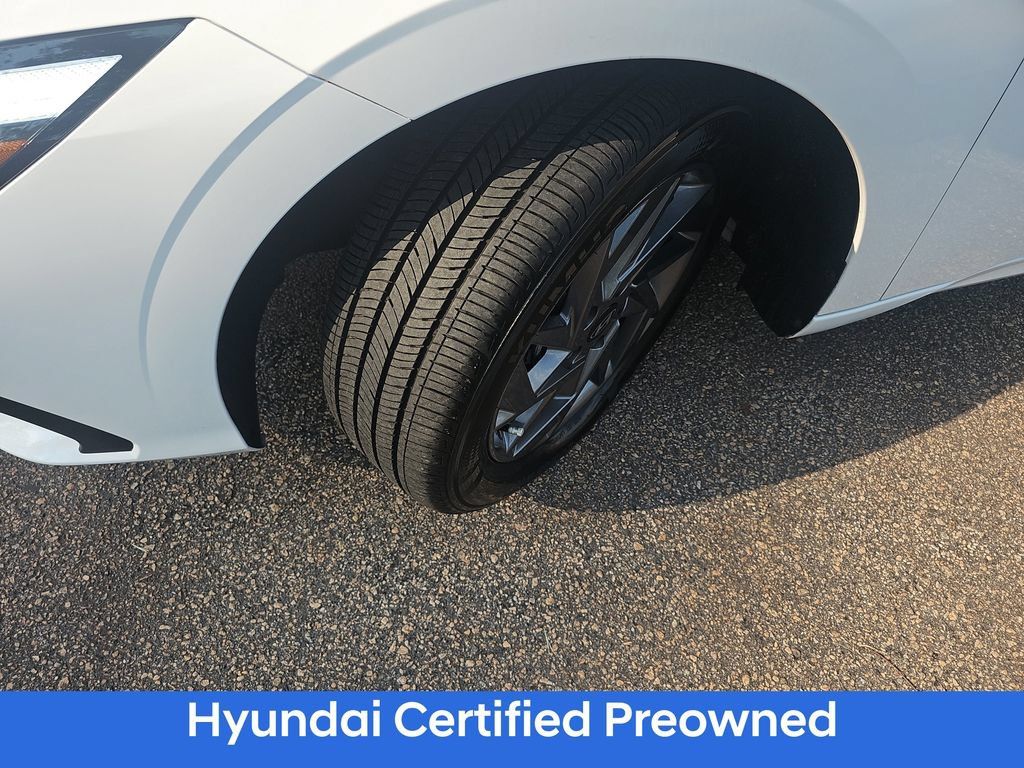 Certified 2024 Hyundai Elantra SEL FWD image 26