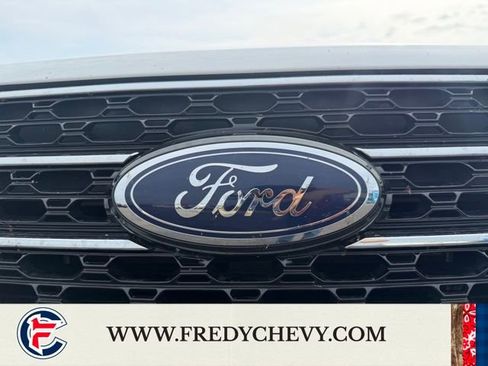 Used 2021 Ford Explorer XLT w/ Equipment Group 202A image 35