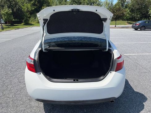Used 2015 Toyota Corolla S Premium FWD image 12