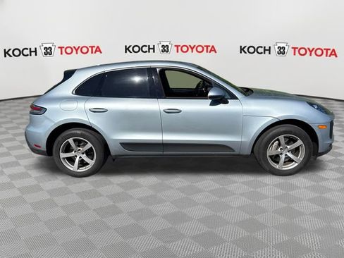 Used 2020 Porsche Macan AWD/4WD image 9