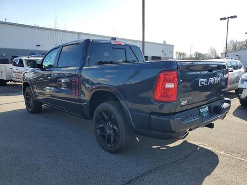New 2026 RAM 1500 Laramie AWD/4WD image 4