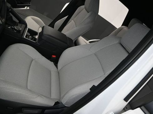 New 2026 Toyota 4Runner SR5 AWD/4WD image 9