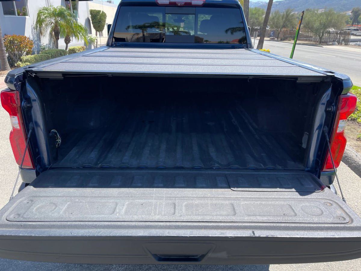 Used 2022 Chevrolet Silverado 2500 LTZ w/ LTZ Plus Package AWD/4WD image 10