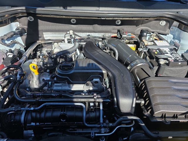 Certified 2026 Volkswagen Taos SEL AWD/4WD image 24