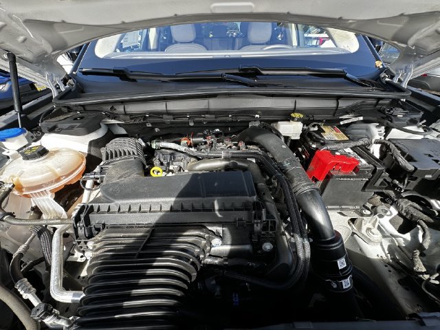 Certified 2024 Lincoln Nautilus Premier AWD/4WD image 32