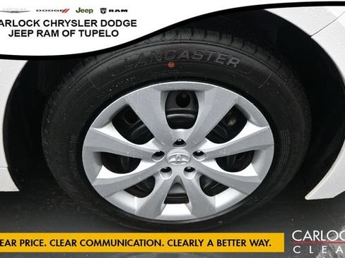 Used 2024 Toyota Corolla LE FWD image 39