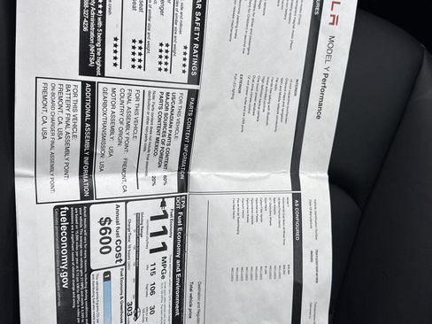 Used 2022 Tesla Model Y Performance image 7