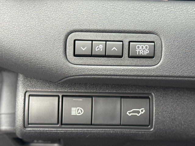 New 2026 Toyota C-HR AWD/4WD image 25