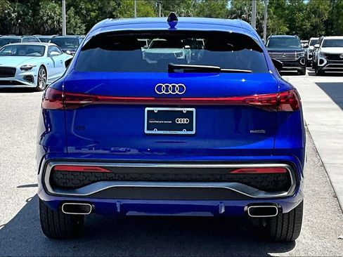 Certified 2025 Audi Q5 Premium Plus w/ Premium Plus AWD/4WD image 6