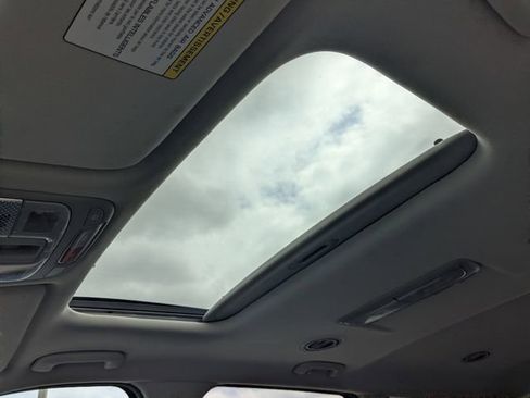 Certified 2023 Kia Telluride S w/ S Sunroof Package image 27