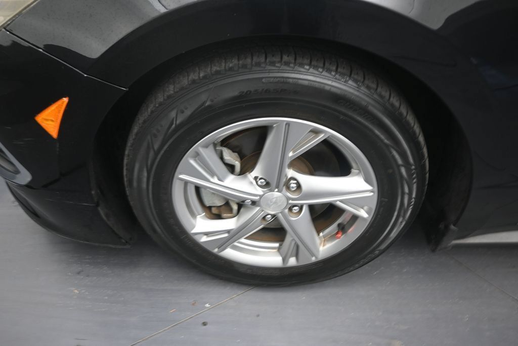 Used 2021 Hyundai Sonata SE FWD image 9