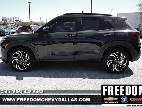 New 2026 Chevrolet TrailBlazer RS w/ Convenience Package FWD image 4