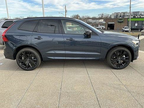 New 2026 Volvo XC60 B5 Ultra w/ Climate Package AWD/4WD image 7