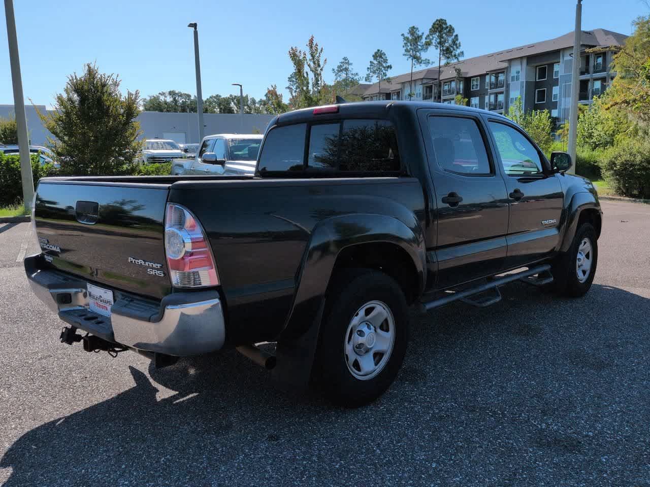Used 2015 Toyota Tacoma PreRunner w/ SR5 Package RWD image 6
