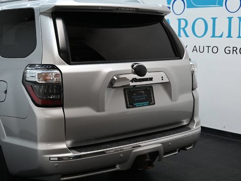 Used 2018 Toyota 4Runner Limited AWD/4WD image 13