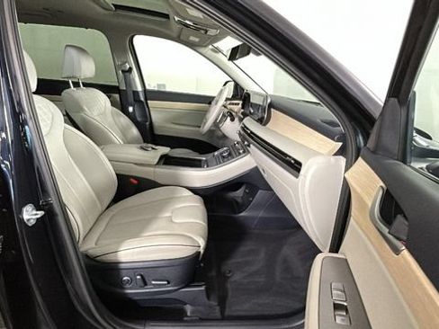 Used 2024 Hyundai Palisade Limited AWD/4WD image 30